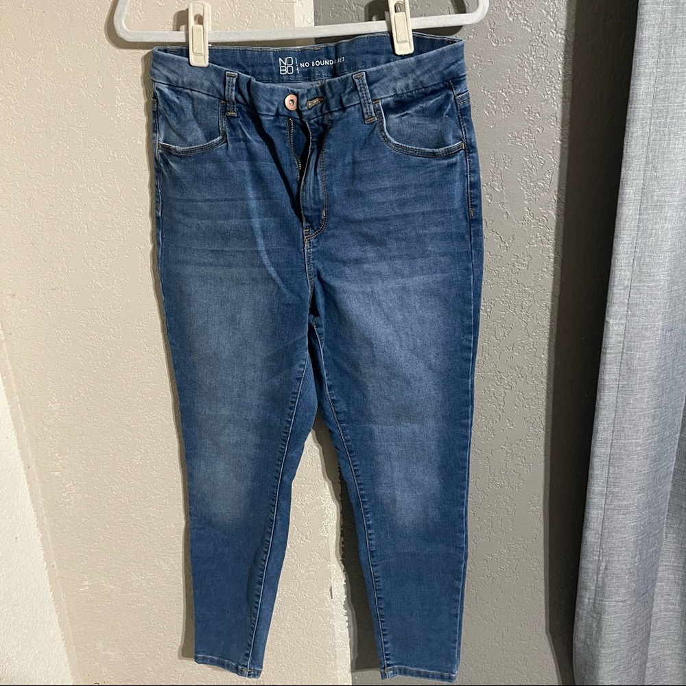 No boundaries jeans size 15